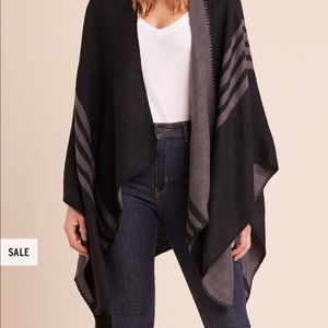 BB Dakota Black/Grey poncho New